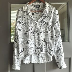 DKNY Black And White Newspaper Print Monochrome Graphic Button Down Shirt Size M